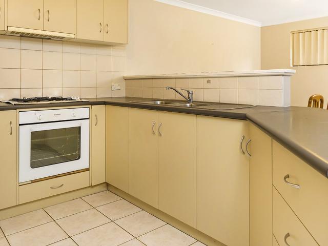 Apartment for rent in St James, Western Australia