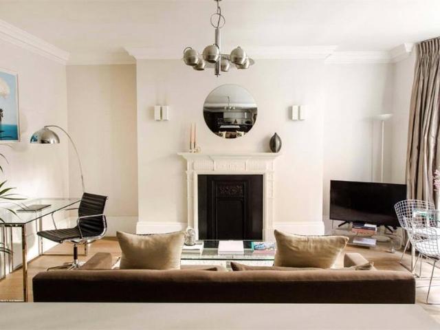 Apartment for rent in East Marylebone, Greater London