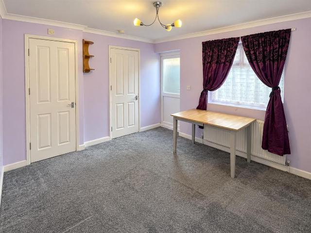 Studio for rent in South Stanmore, Greater London