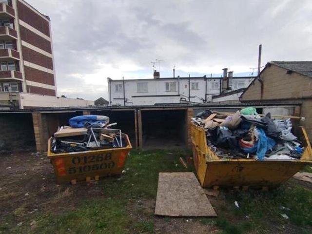 House for rent in Alton Barnes