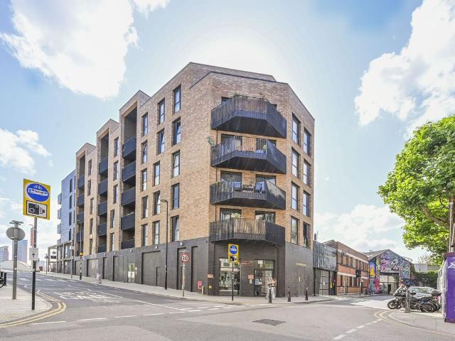 Apartment for rent in Fish Island, Bow