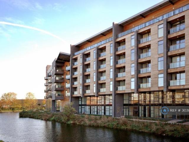Apartment for rent in Fish Island, Bow