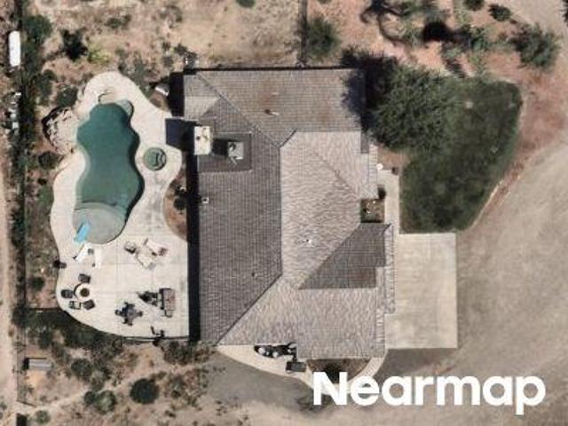House for sale in Tulare, Tulare County