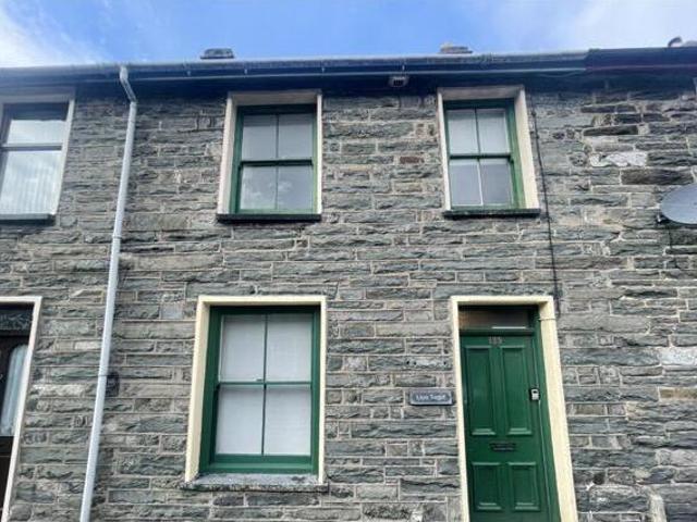 House for sale in Maen-offeren, Blaenau Ffestiniog