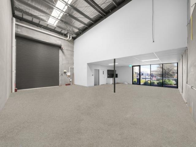 Warehouse for sale in Williamstown, Melbourne