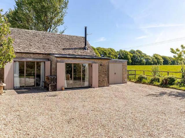 House for rent in Fossebridge, Gloucestershire
