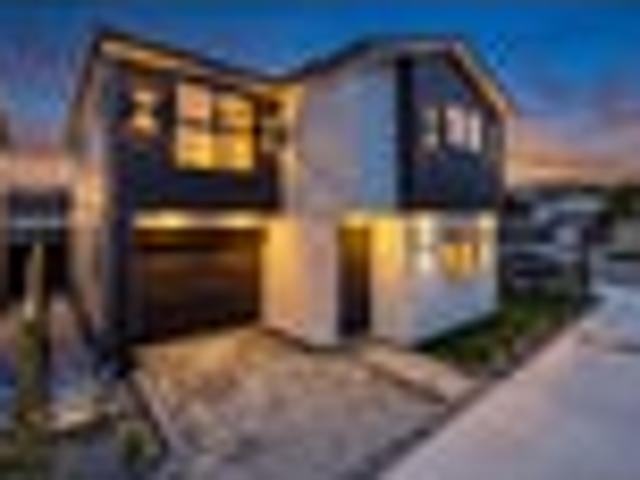 Townhouse for sale in East Tamaki