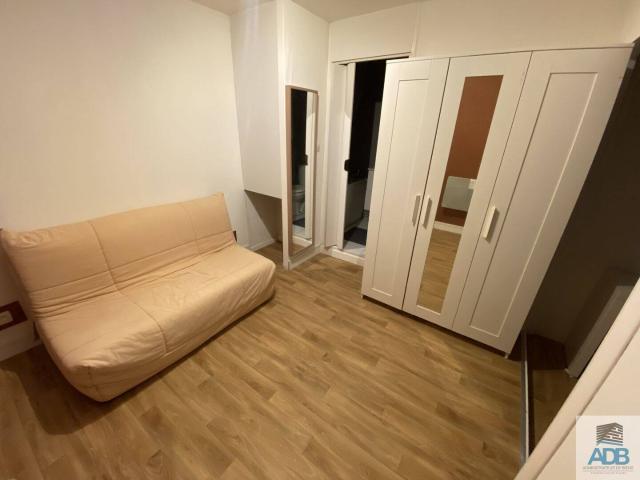 Studio location à Roanne, Loire