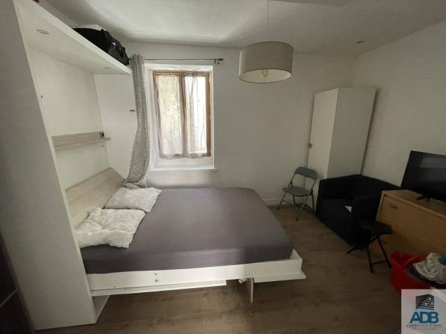 Studio location à Roanne, Loire