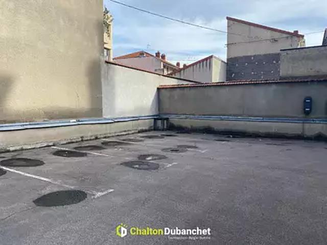 Garage location à Roanne