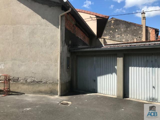 Garage location à Roanne