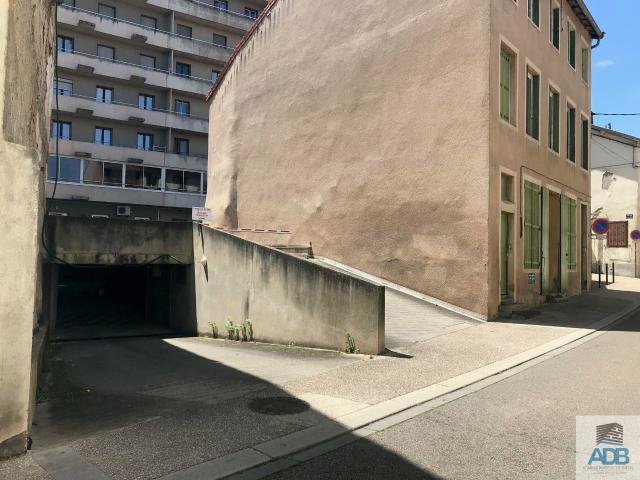Garage location à Roanne