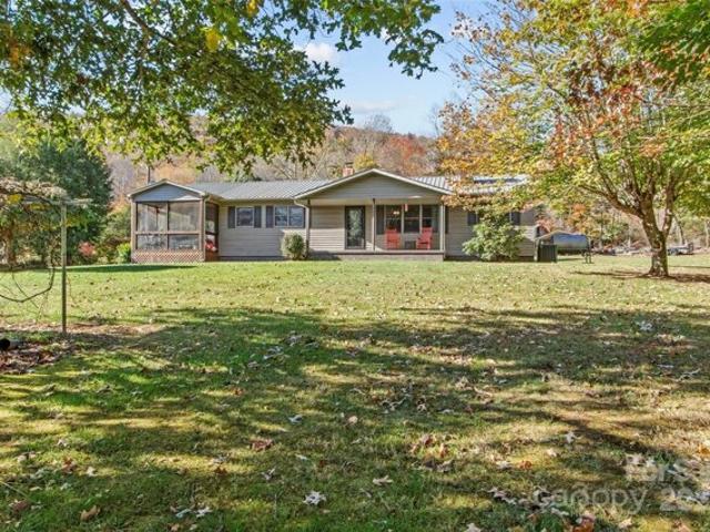 House for sale in Yancey, North Carolina