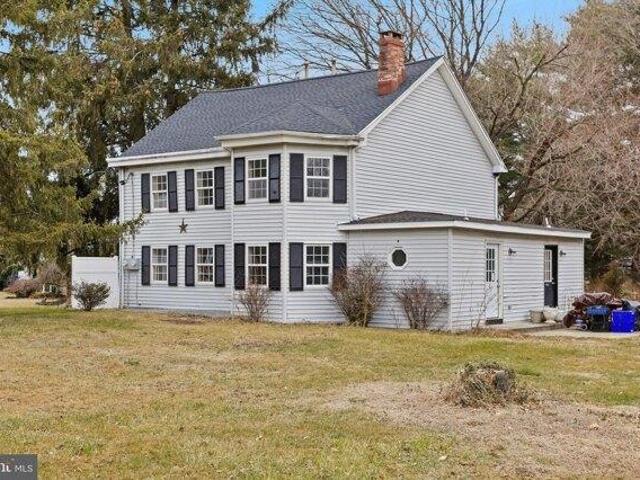 House for sale in Windsor, New Jersey