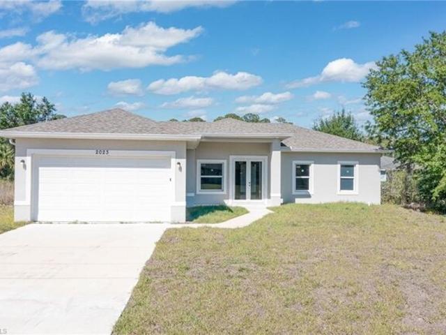 House for sale in Alva, Lehigh Acres
