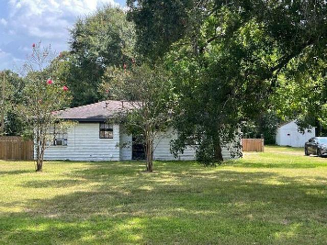 House for sale in Porter, Montgomery County