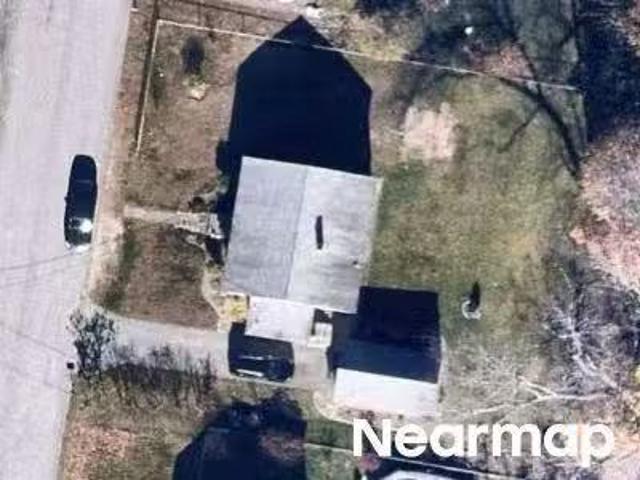 House for sale in Dracut