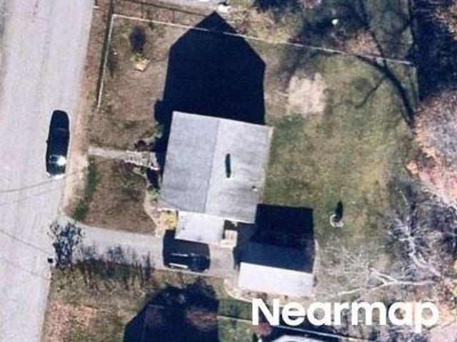 House for sale in Dracut