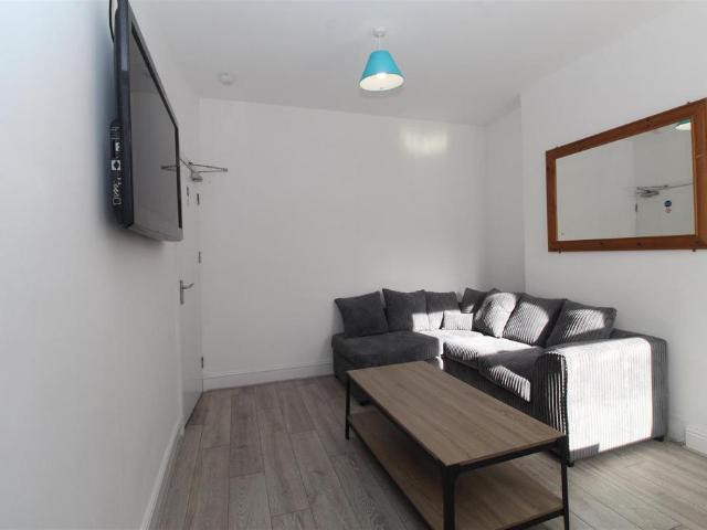 House for rent in Falcon Lodge, Wales