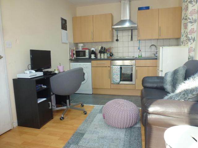 Apartment for rent in Falcon Lodge, Wales