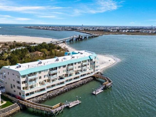 Condo for sale in Sea Isle City Condo for sale in Sea Isle City