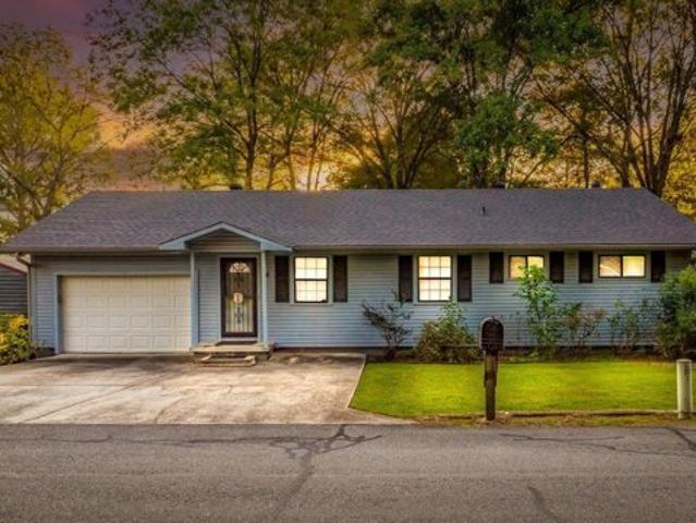 House for sale in Mayflower, Arkansas