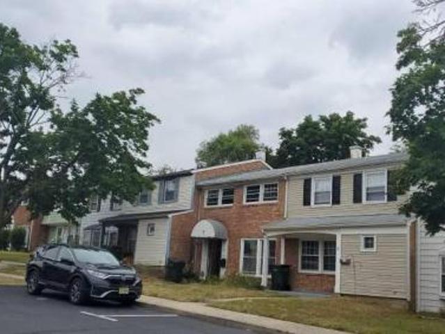 Townhouse for sale in Willingboro