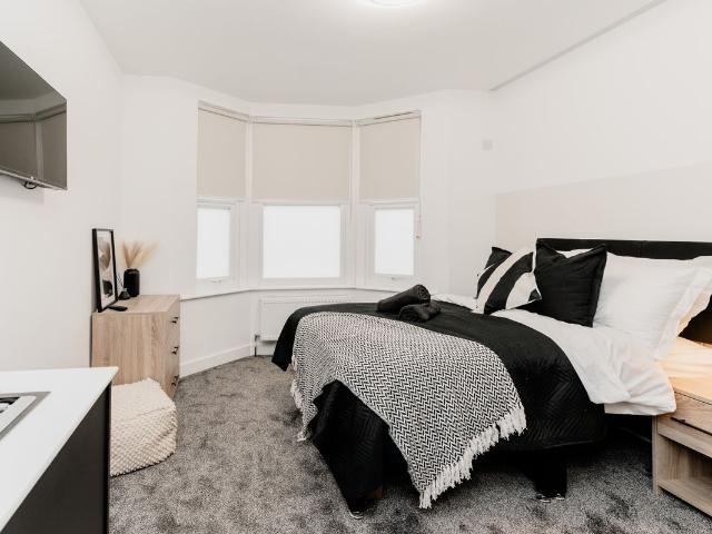 House for rent in Totteridge, Cressex