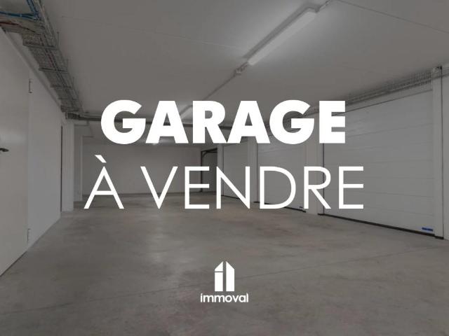 Garage vente à Cité de l'Ill, Strasbourg