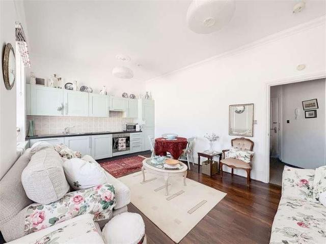 Apartment for rent in Trinity Triangle, Hastings