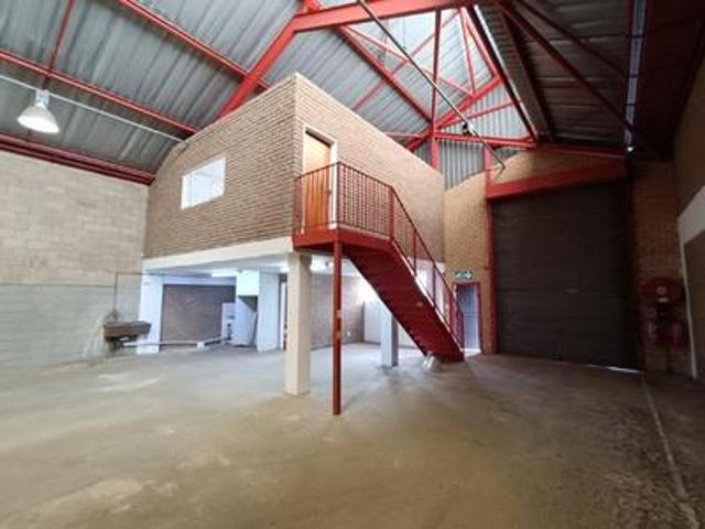 Commercial for rent in Nooitgedacht, Gauteng