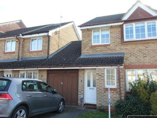 House for sale in Elstree and Borehamwood, Borehamwood