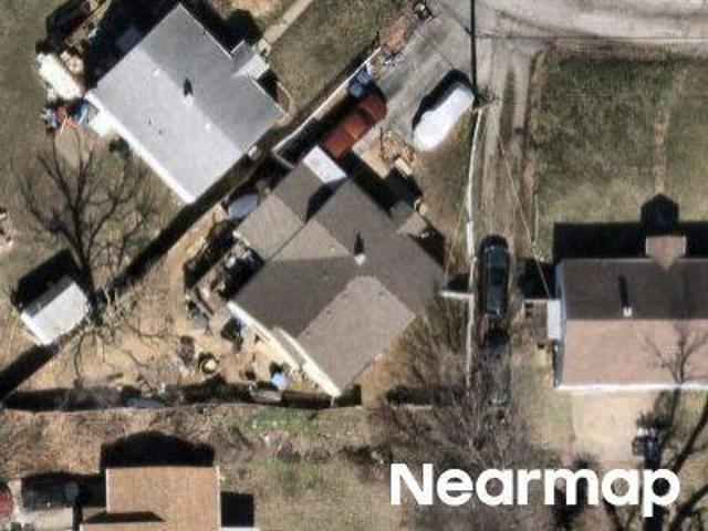 House for sale in Alton, Illinois