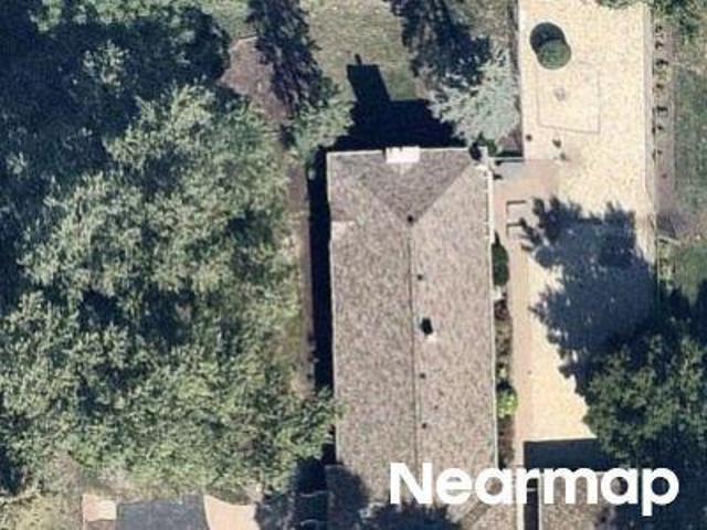 Townhouse for sale in Grayslake, Illinois