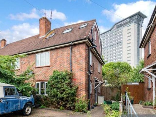 House for sale in Brentford End, Greater London