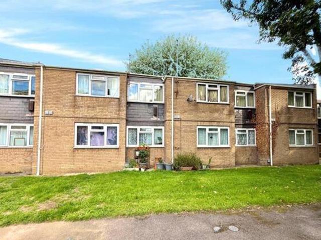 House for sale in Farnborough, Hampshire