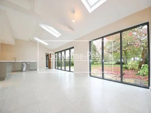 House for rent in Sutton Green, Woking