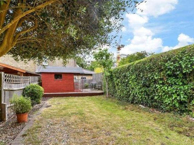 House for sale in Sutton Green, Woking