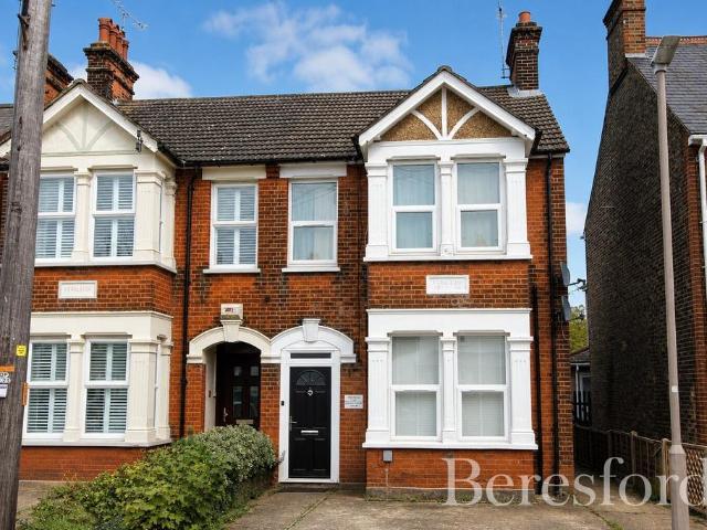 Apartment for rent in Pilgrims' Hatch, Brentwood