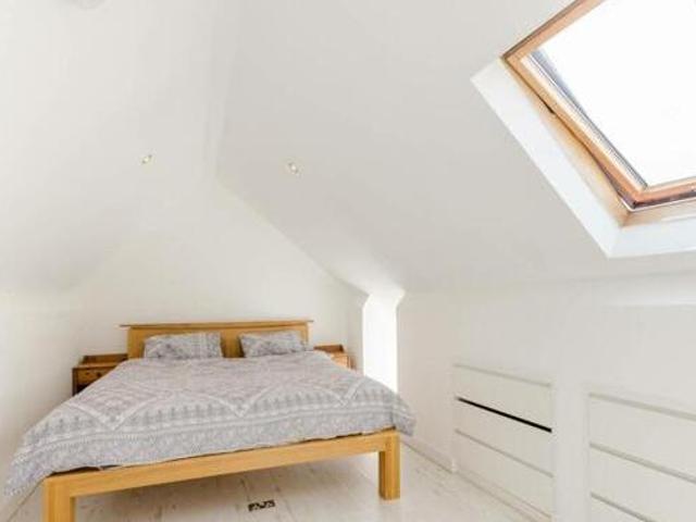 House for sale in Kingston Upon Thames, Greater London