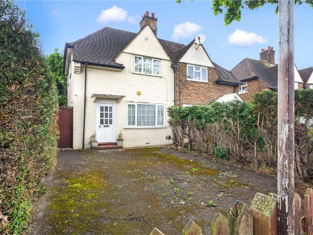 Apartment for rent in Kingston Vale, Greater London