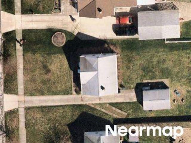 House for sale in Willoughby