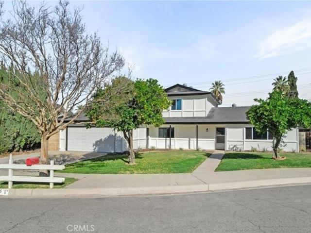 House for sale in Redlands