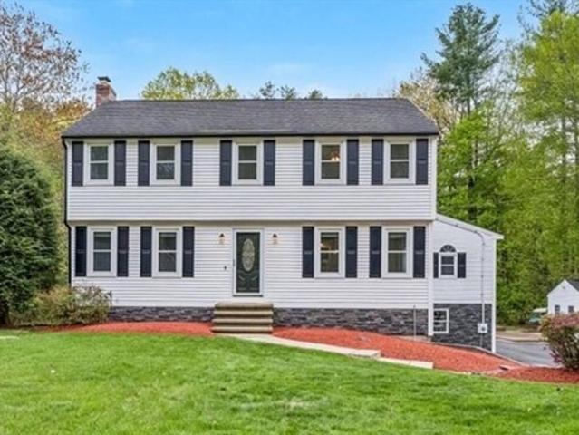 House for sale in Tyngsboro, Massachusetts