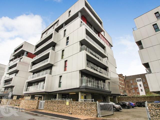 Apartment for rent in Lakenham, East Bank