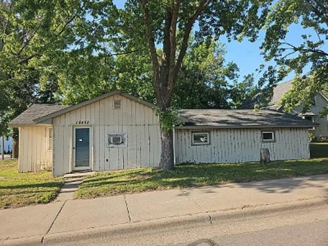 House for sale in Hennepin, Minnesota