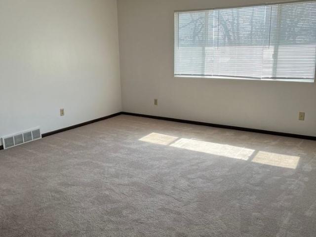 Apartment for rent in Linn, Iowa