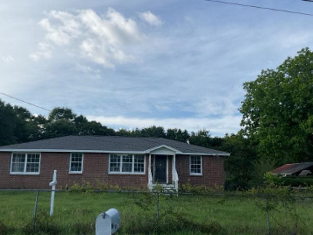 House for sale in Semmes, Alabama
