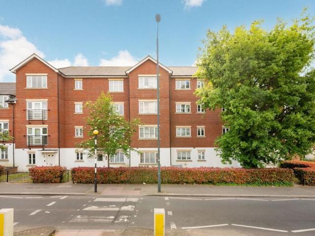Apartment for rent in Harlesden, Greater London
