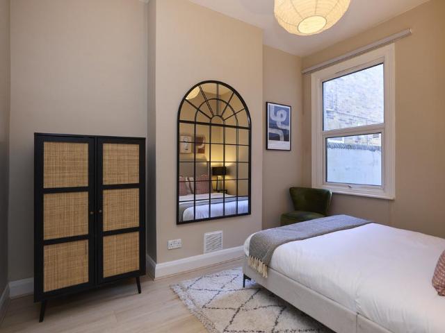 Apartment for rent in Harlesden, Greater London